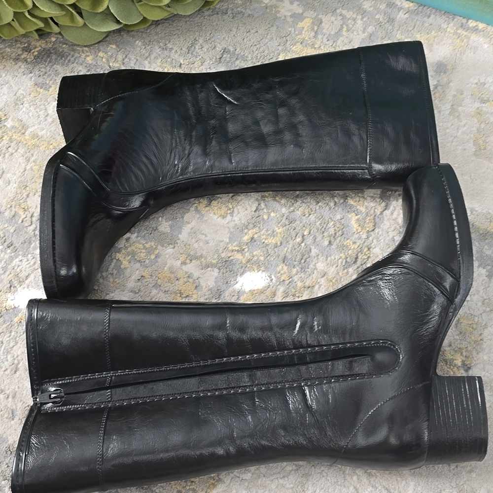 Retro Glossy Rubber Boots with Faux Sherpa Lining Women's Size 7 - Picture 7 of 13